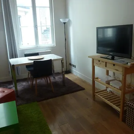 Apartment Studio Chartiere2 *